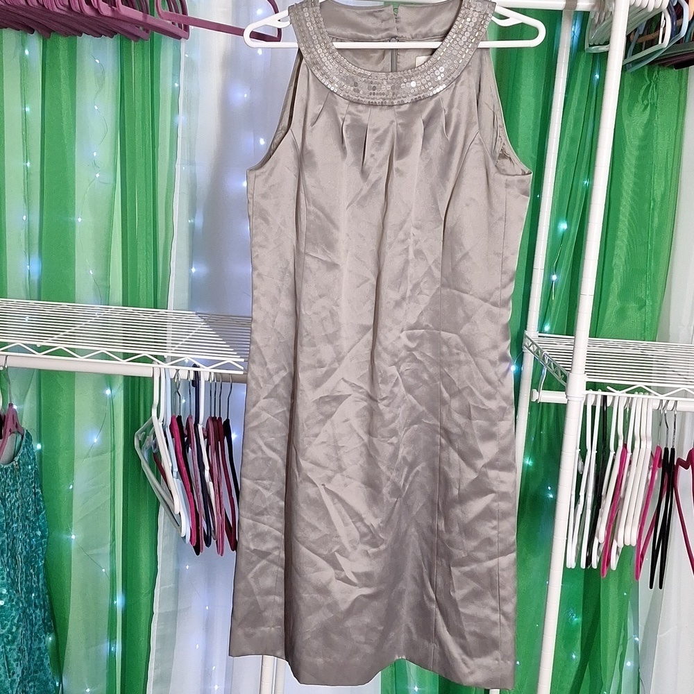 Loft SILVER SLEEVELESS DRESS SIZE 4